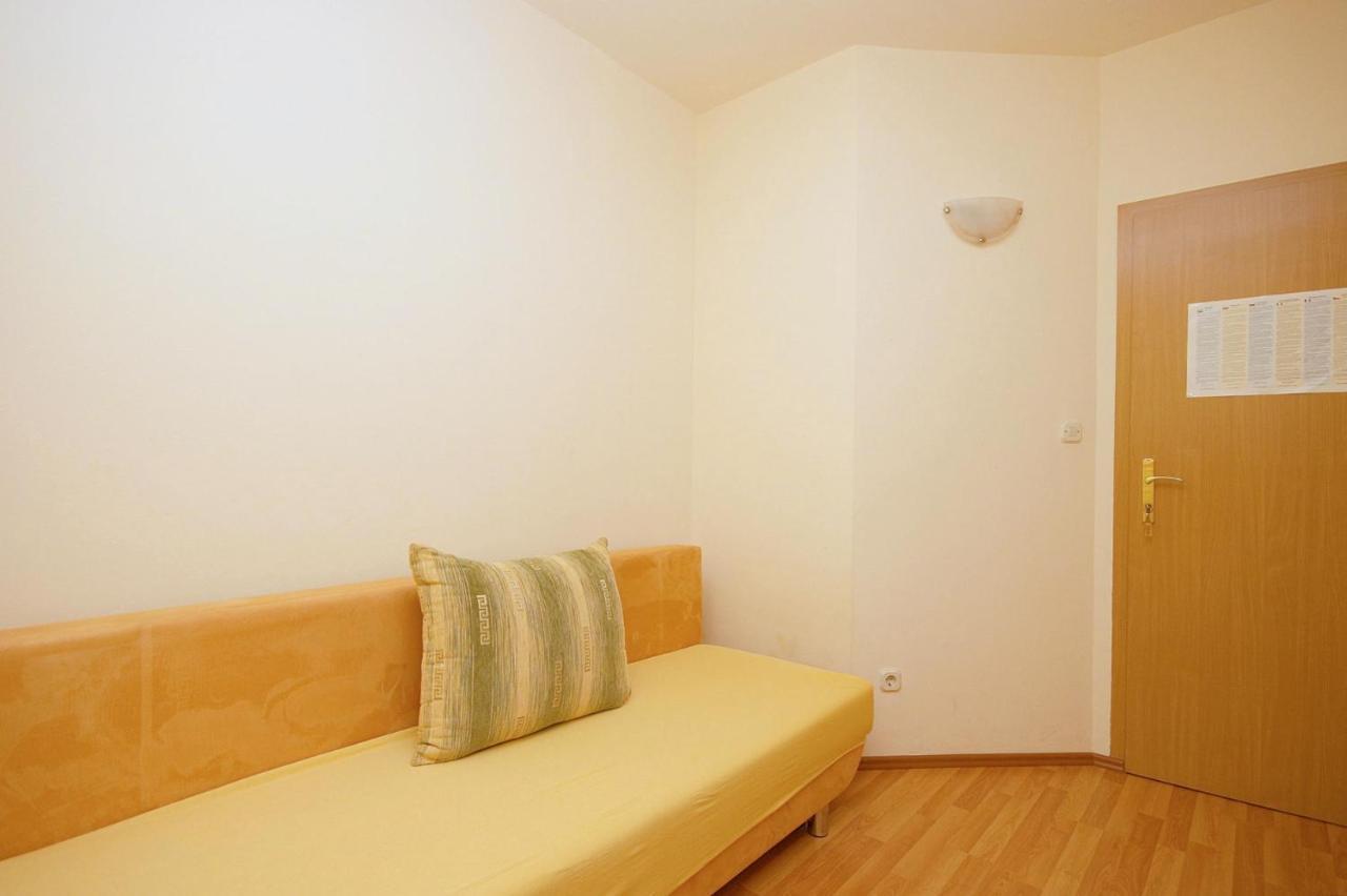 Studio Omis 4654A Extérieur photo