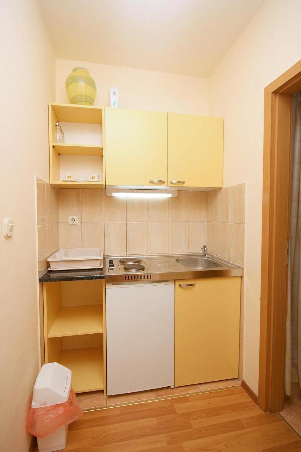 Studio Omis 4654A Extérieur photo